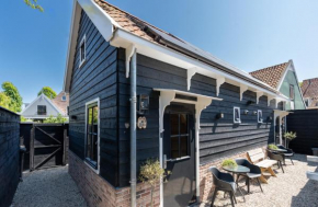 Luxury Chalets Monnickendam